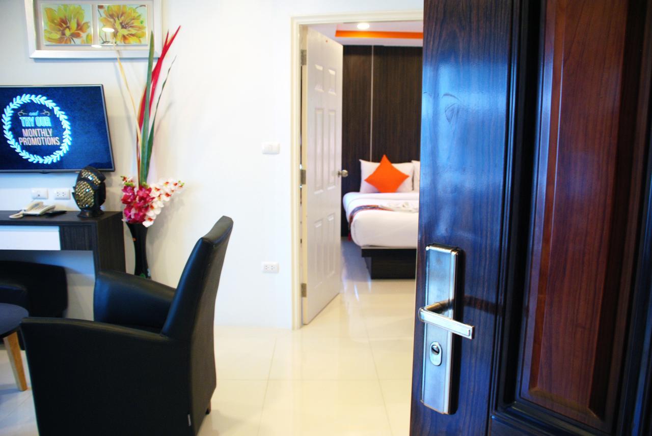 Family Residence Pattaya Exterior photo